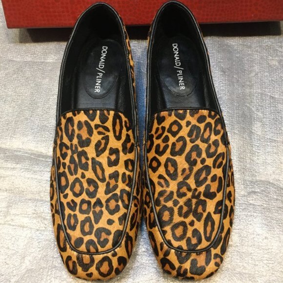 NWT & BOX! Donald J Pliner Leopard Print Calf Hair Loafer—Size 6.5 - Picture 3 of 12